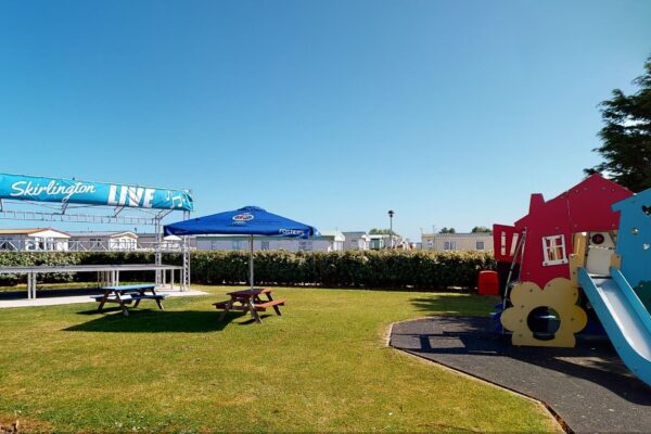 Skirlington Leisure Park - Outside Play area