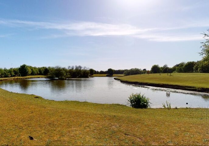 Skirlington Leisure Park - Lake & Grounds